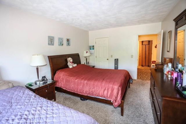 11 Strawberry Bank Rd Apt 17, Nashua, NH 03062