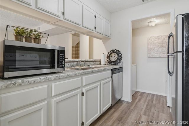 2433 E 87th Street 285, Tulsa, OK 74137