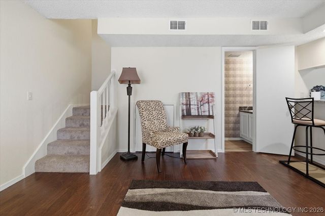 2433 E 87th Street 285, Tulsa, OK 74137