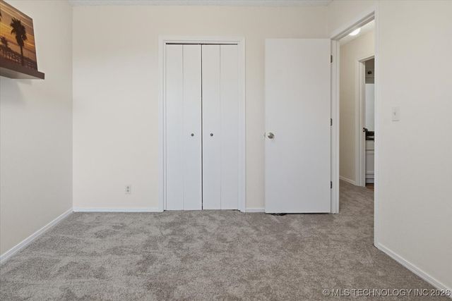 2433 E 87th Street 285, Tulsa, OK 74137