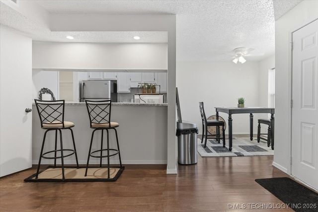 2433 E 87th Street 285, Tulsa, OK 74137