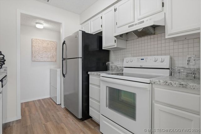 2433 E 87th Street 285, Tulsa, OK 74137