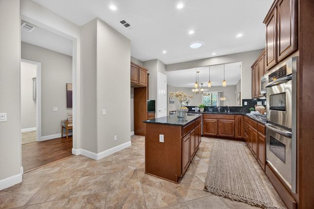 3439 Kennerleigh Parkway, Roseville, CA 95747