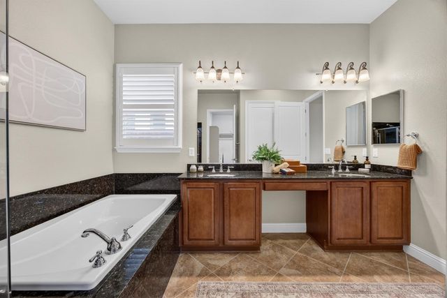 3439 Kennerleigh Parkway, Roseville, CA 95747