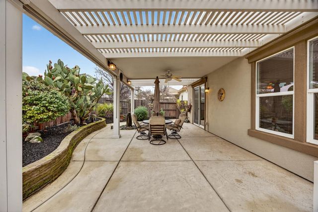 3439 Kennerleigh Parkway, Roseville, CA 95747