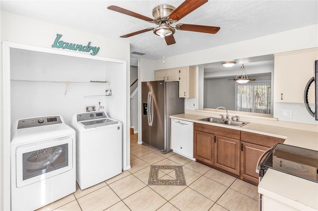 4431 BROOK HOLLOW CIRCLE, Winter Springs, FL 32708