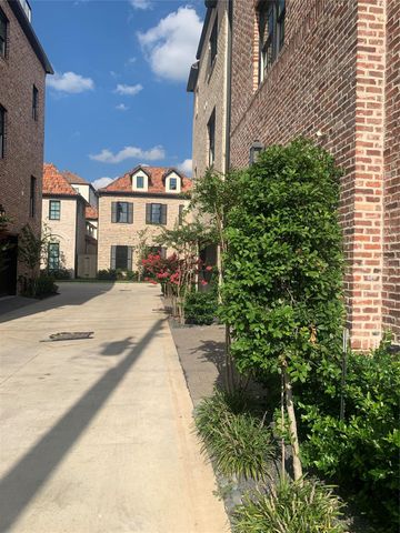 1155 Castellina Lane, Houston, TX 77055