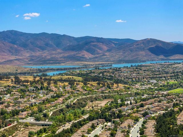 2610 Saddleback, Chula Vista, CA 91914