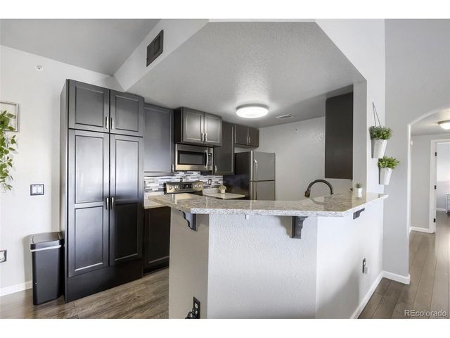7440 S Blackhawk St 11-305, Englewood, CO 80112