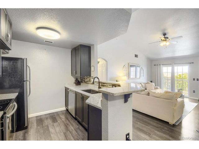 7440 S Blackhawk St 11-305, Englewood, CO 80112