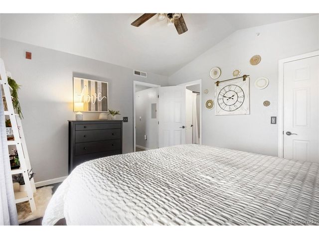 7440 S Blackhawk St 11-305, Englewood, CO 80112