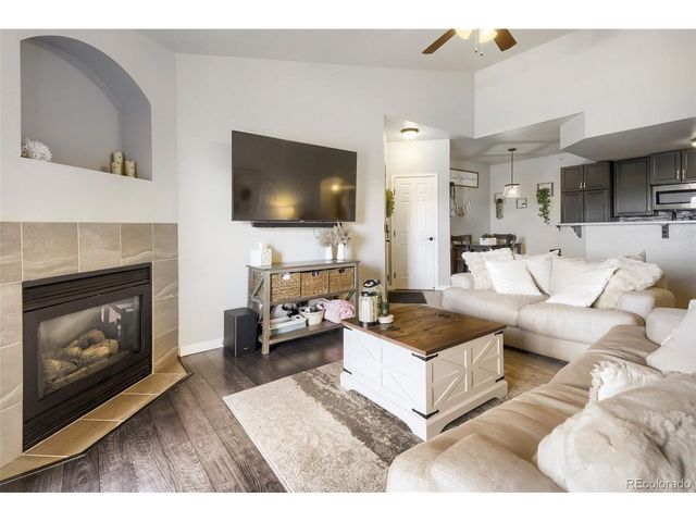 7440 S Blackhawk St 11-305, Englewood, CO 80112