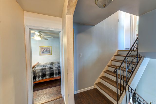 33 Soloff Road, Massapequa, NY 11758