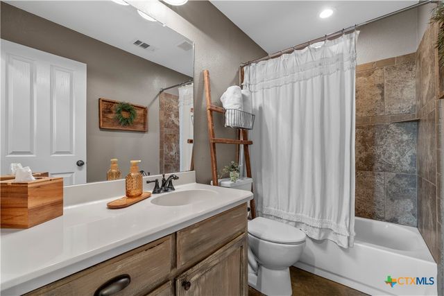 924 Patton Road, Valley Mills, TX 76689