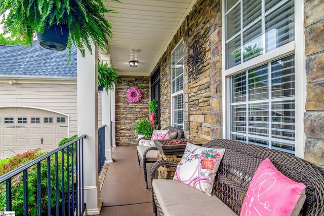 1 Lone Oak Avenue, Simpsonville, SC 29681