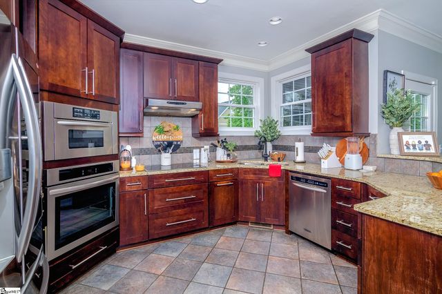 1 Lone Oak Avenue, Simpsonville, SC 29681