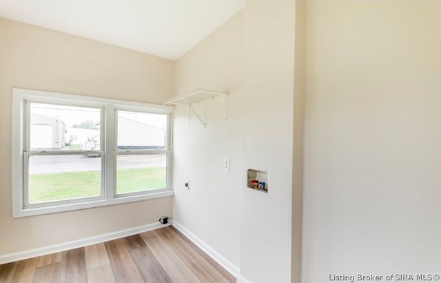 71 E 18th Street, New Albany, IN 47150