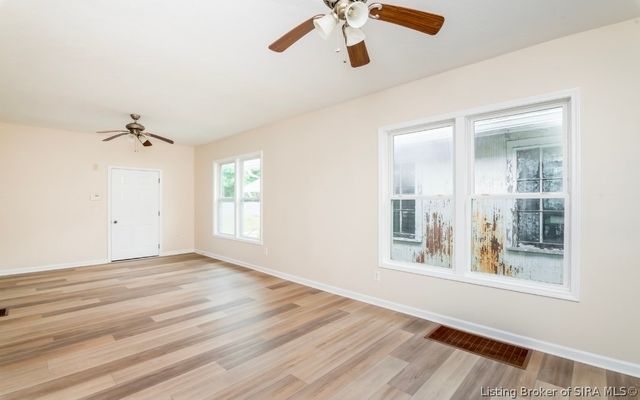 71 E 18th Street, New Albany, IN 47150