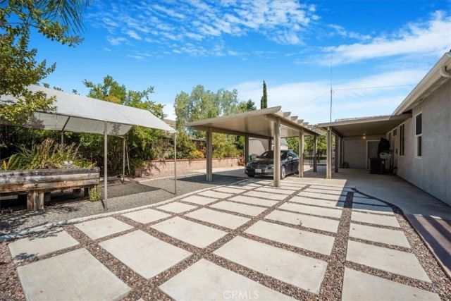 19247 Mountain Shadow Lane, Perris, CA 92570