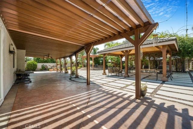 19247 Mountain Shadow Lane, Perris, CA 92570