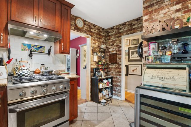 1925 N Arthur Avenue, Fresno, CA 93705