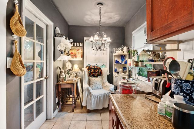 1925 N Arthur Avenue, Fresno, CA 93705