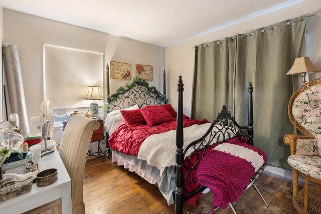 1925 N Arthur Avenue, Fresno, CA 93705