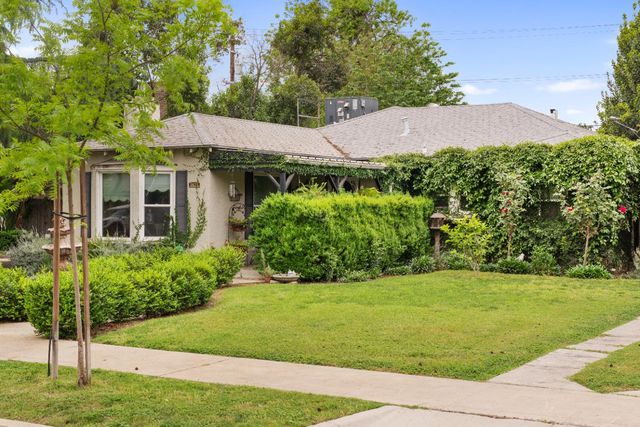 1925 N Arthur Avenue, Fresno, CA 93705