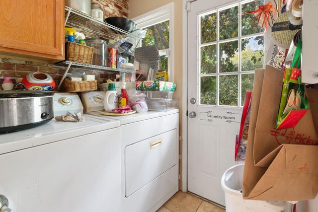 1925 N Arthur Avenue, Fresno, CA 93705