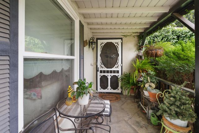 1925 N Arthur Avenue, Fresno, CA 93705