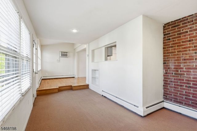 23 Dorchester Rd, Fair Lawn Boro, NJ 07410