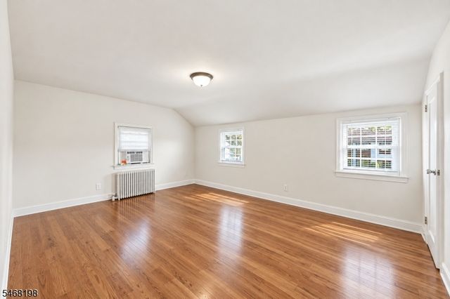 23 Dorchester Rd, Fair Lawn Boro, NJ 07410