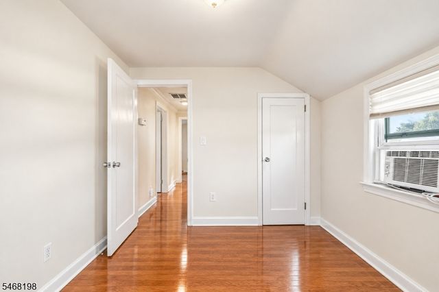 23 Dorchester Rd, Fair Lawn Boro, NJ 07410