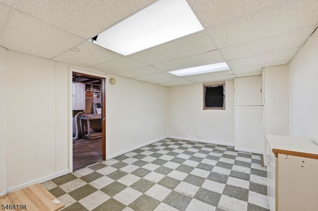 23 Dorchester Rd, Fair Lawn Boro, NJ 07410