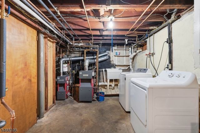 23 Dorchester Rd, Fair Lawn Boro, NJ 07410