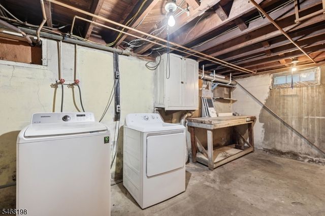 23 Dorchester Rd, Fair Lawn Boro, NJ 07410