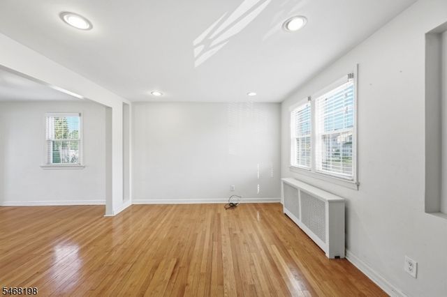 23 Dorchester Rd, Fair Lawn Boro, NJ 07410