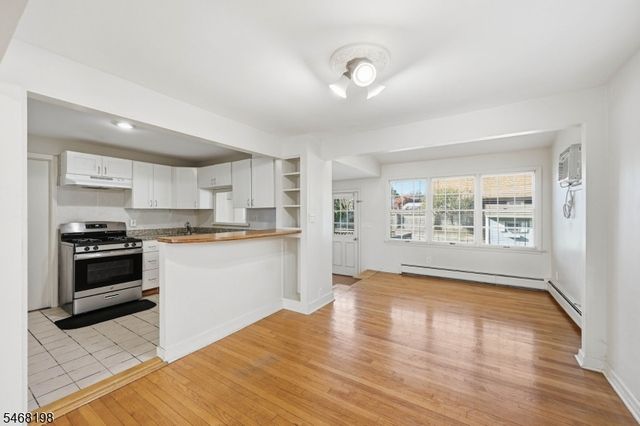23 Dorchester Rd, Fair Lawn Boro, NJ 07410