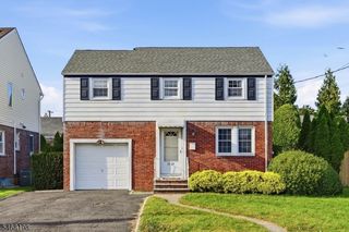 23 Dorchester Rd, Fair Lawn Boro, NJ 07410
