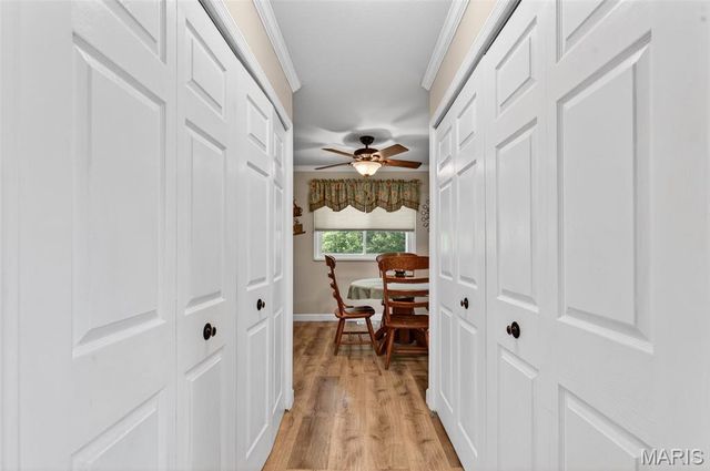 5851 Mango Drive, St Louis, MO 63129