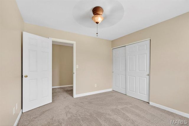 5851 Mango Drive, St Louis, MO 63129