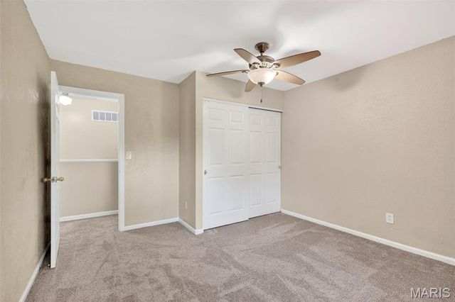 5851 Mango Drive, St Louis, MO 63129