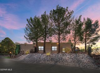 6006 BALCONES Court 19, El Paso, TX 79912