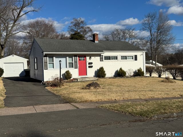38 Greenhurst Lane, East Hartford, CT 06118