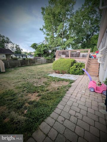 350 REDWOOD AVE, Woodbury Heights, NJ 08097