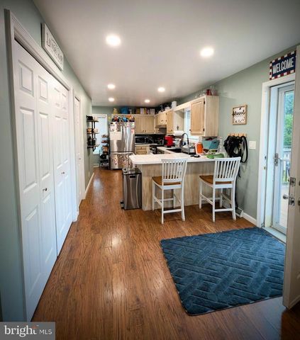 350 REDWOOD AVE, Woodbury Heights, NJ 08097
