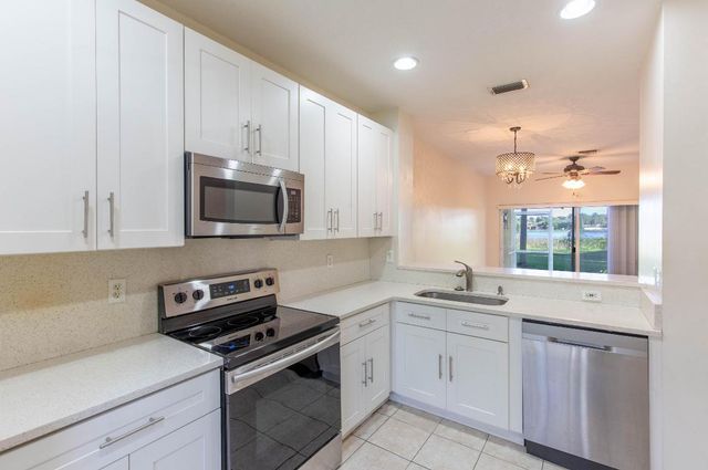 6916 Crooked Fence Drive, Lake Worth, FL 33467