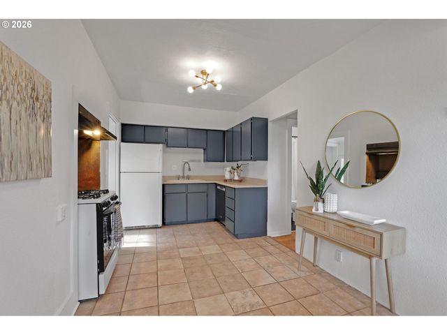 5630 Se FRANCIS St, Portland, OR 97206