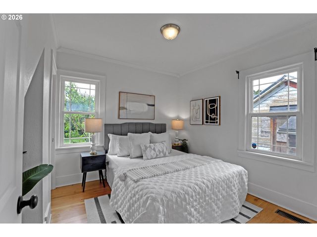 5630 Se FRANCIS St, Portland, OR 97206