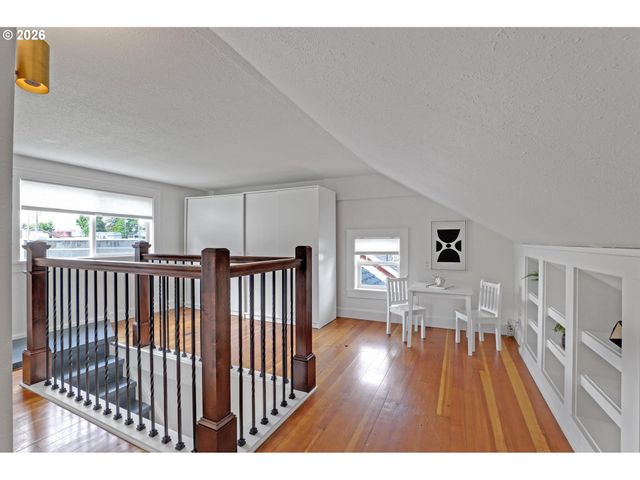 5630 Se FRANCIS St, Portland, OR 97206